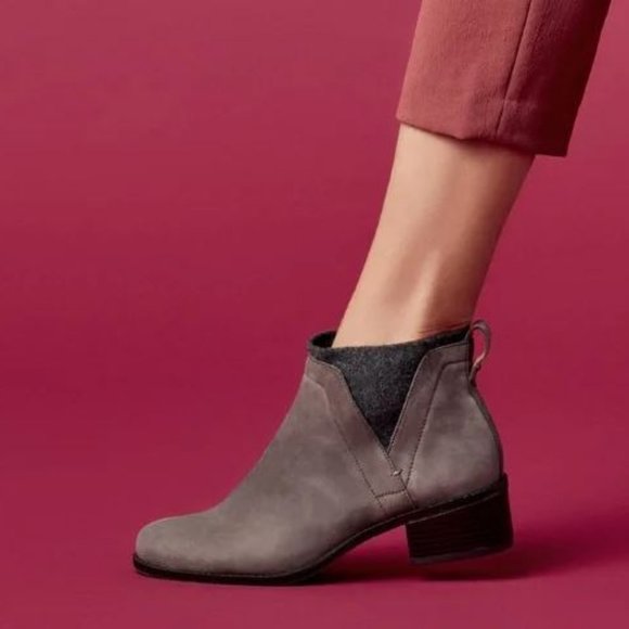 Vionic Shoes - Women's Vionic Joslyn Leather Ankle Boot Size 10 Charcoal